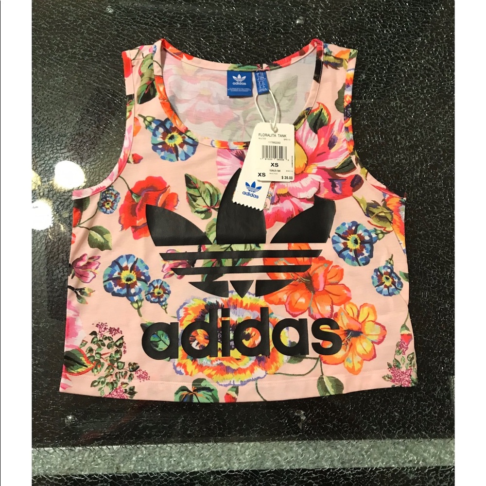 Floralita tank